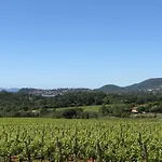Maison Du *