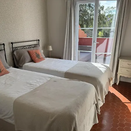 Holiday home Maison Du